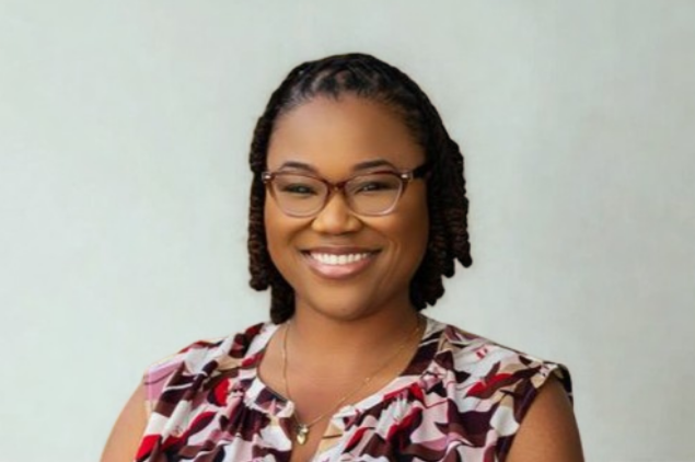 Picture of Nadia Bowe.