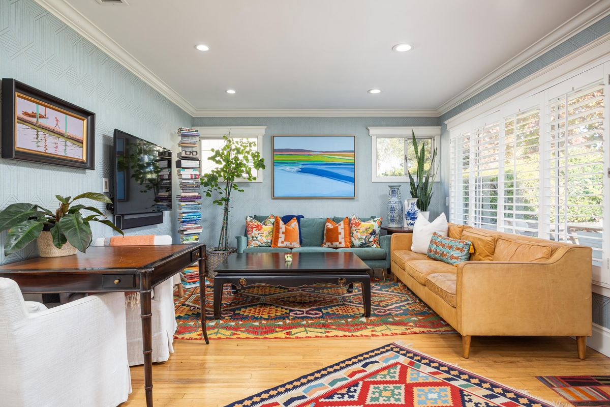 to East Side Costa Mesa! 267 Magnolia, Costa Mesa