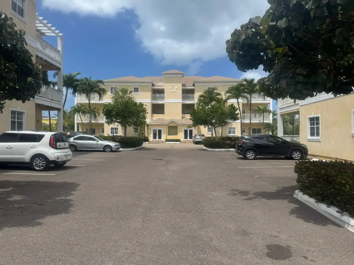 Venito apartment, Nassau, Bahamas
