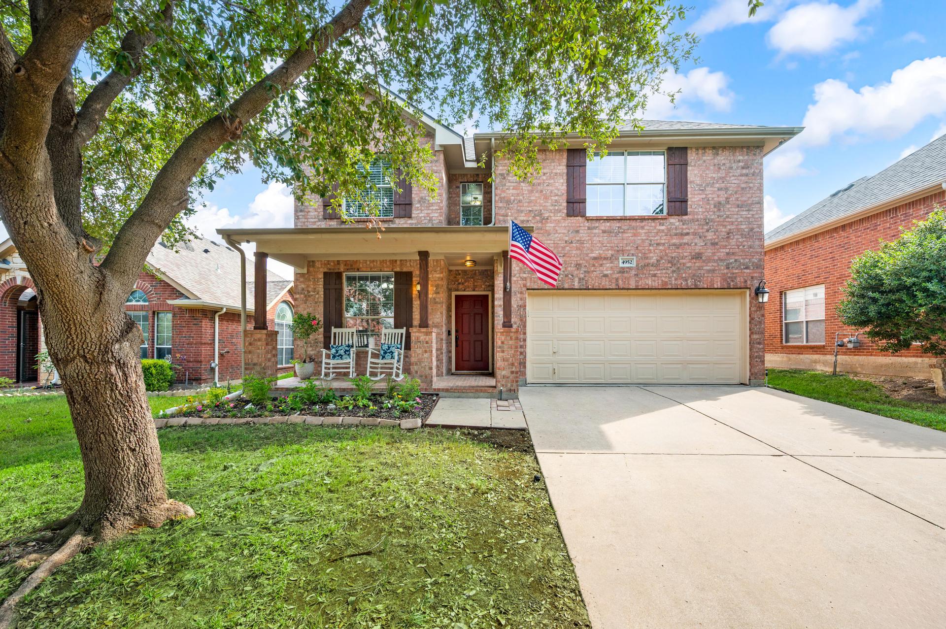 Exterior of 4952 Paddock Drive