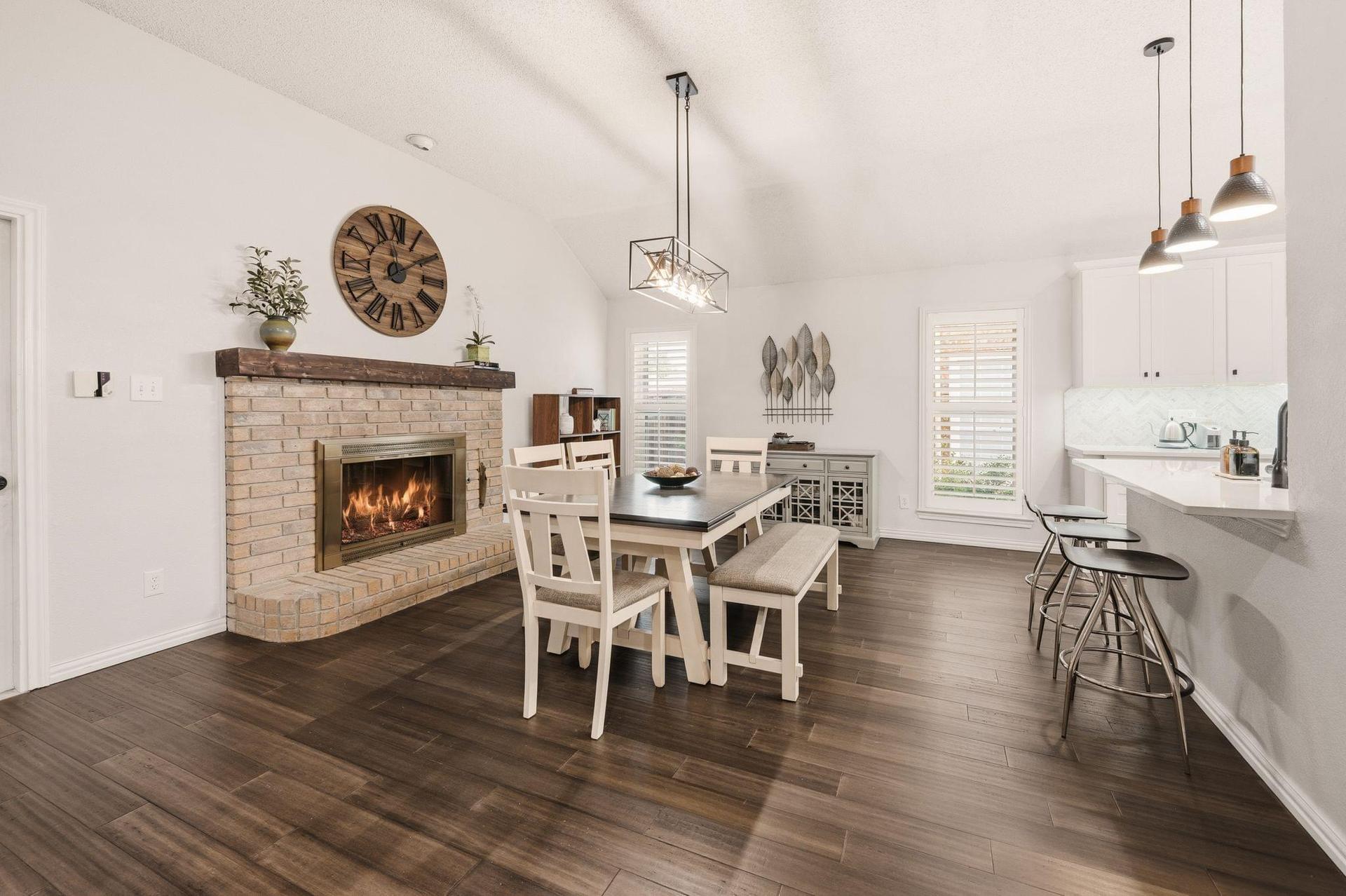 Living & Dining