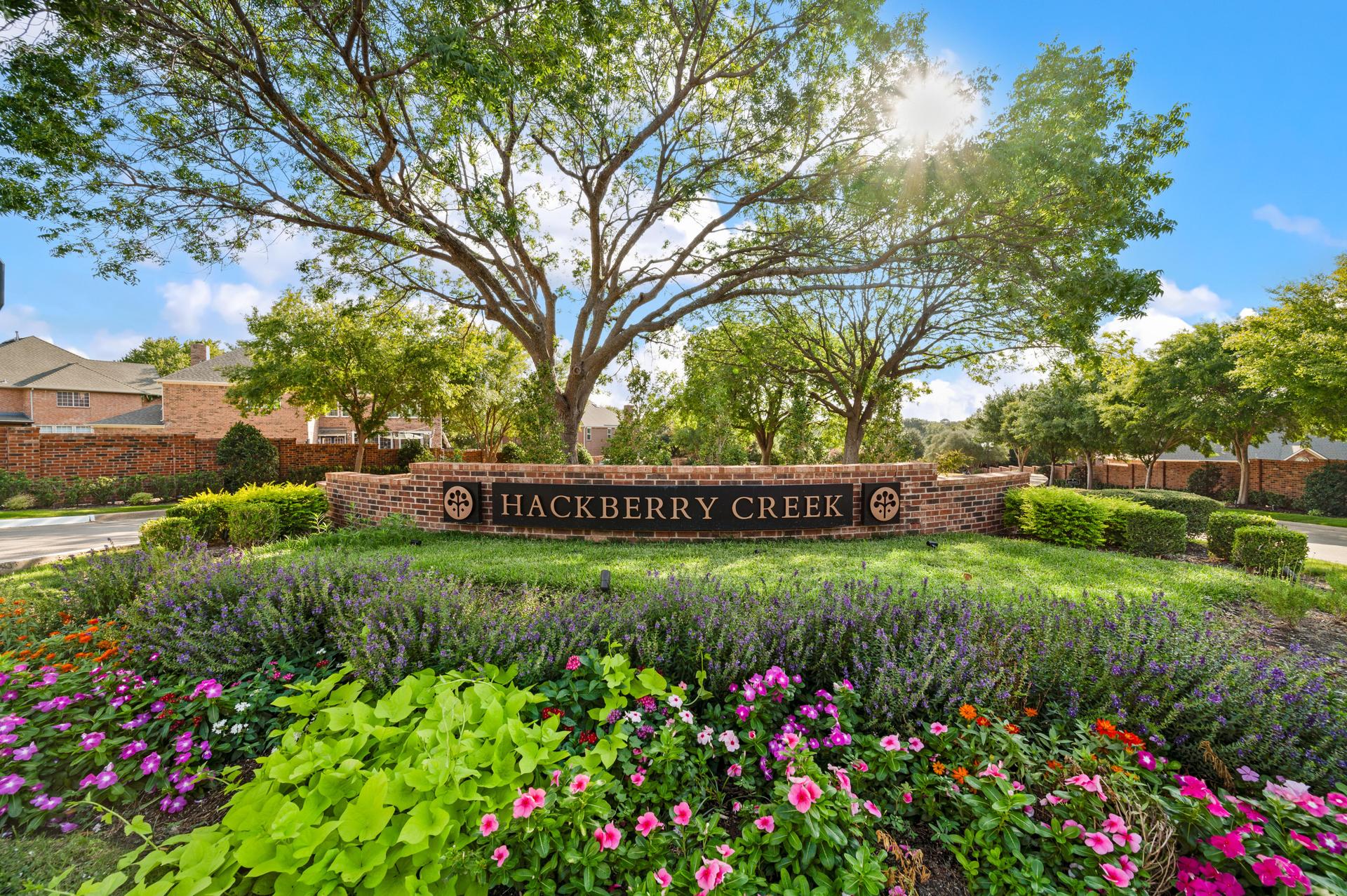 Golf course and pond views from 7626 Lakecrest Circle