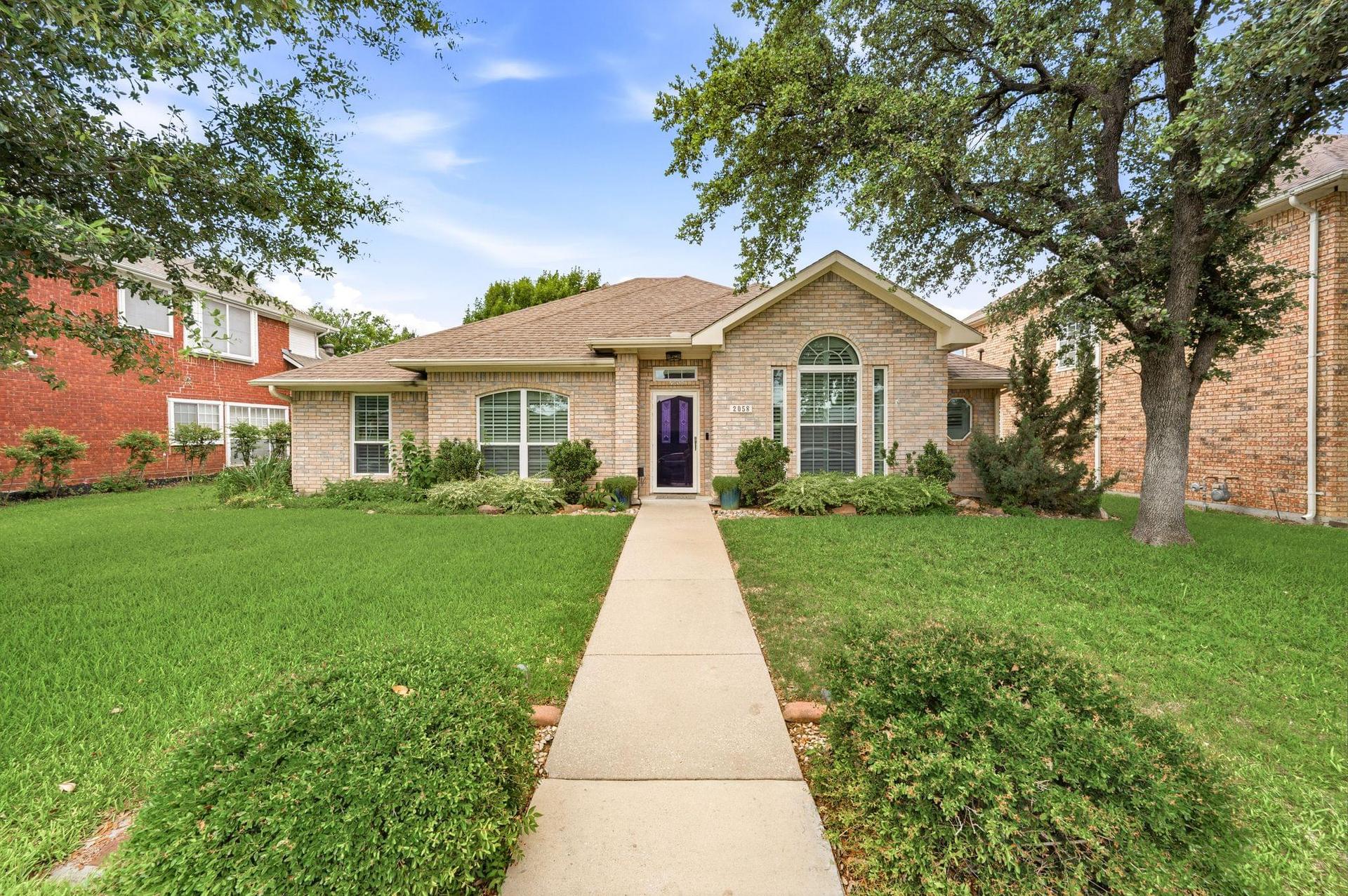 2058 Hillshire Drive exterior