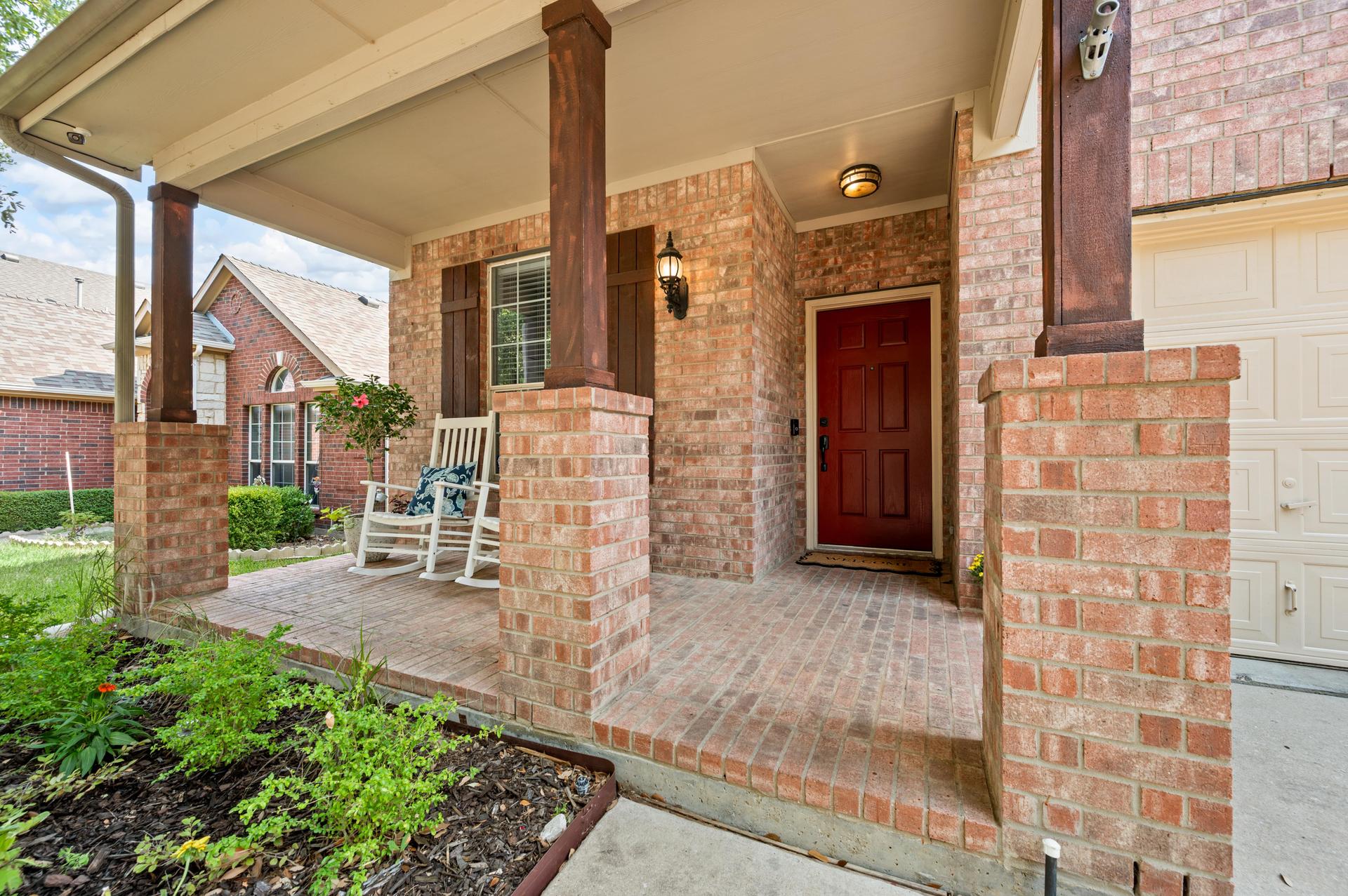 Exterior of 4952 Paddock Drive
