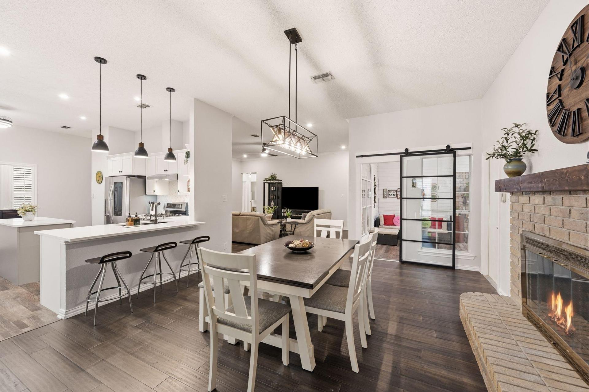 Living & Dining